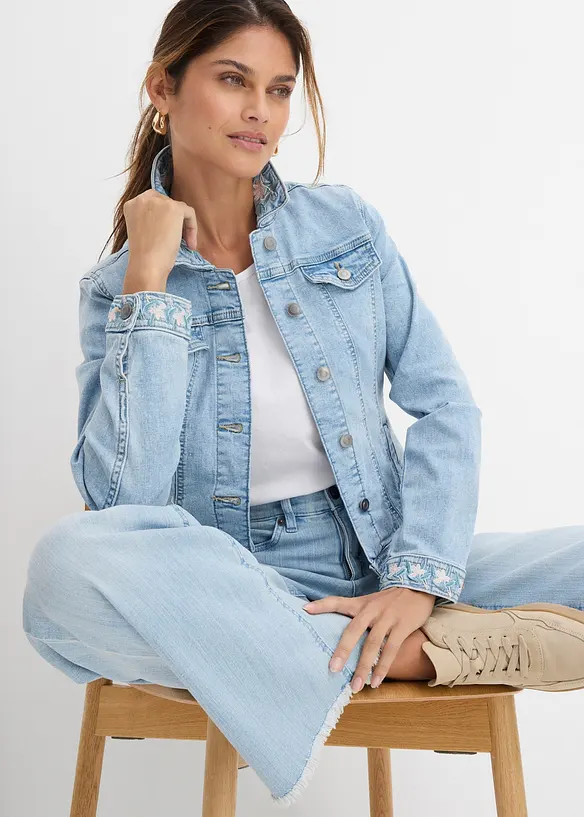 Veste en jean avec broderie, bonprix