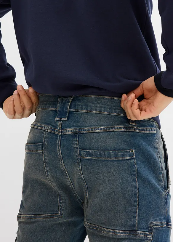 Jean droit extensible, poches cargo, regular, bonprix