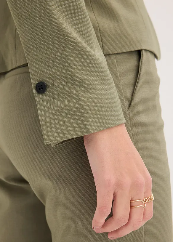 Blazer &agrave; poches passepoil&eacute;es, petite stature, bonprix