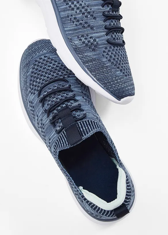 Sneakers &agrave; enfiler confortables en mati&egrave;re douce, bonprix