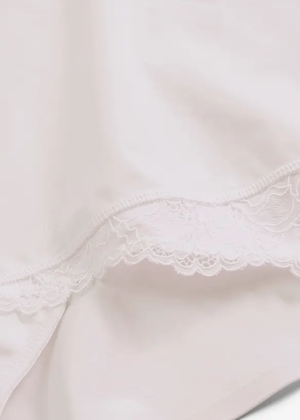 Slip sculptant taille haute, maintien mod&eacute;r&eacute;, bonprix