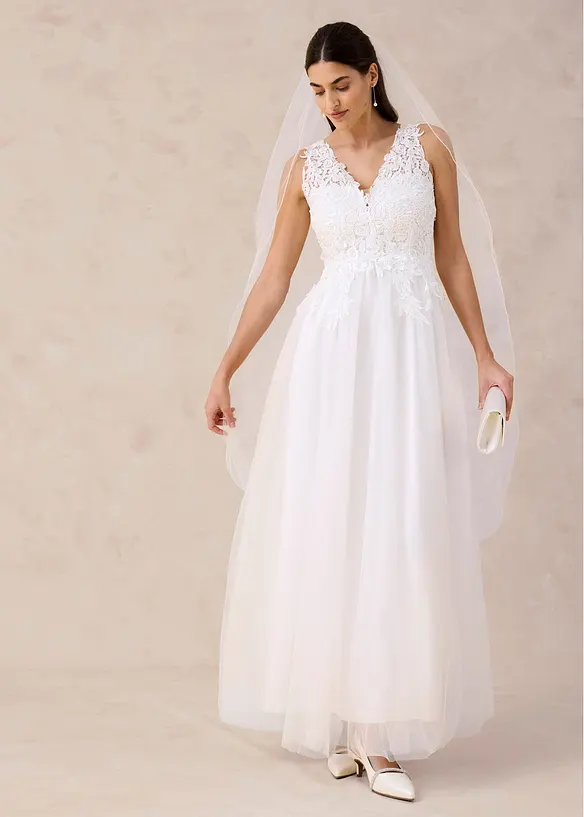 Robe de mari&eacute;e en tulle et dentelle, bonprix