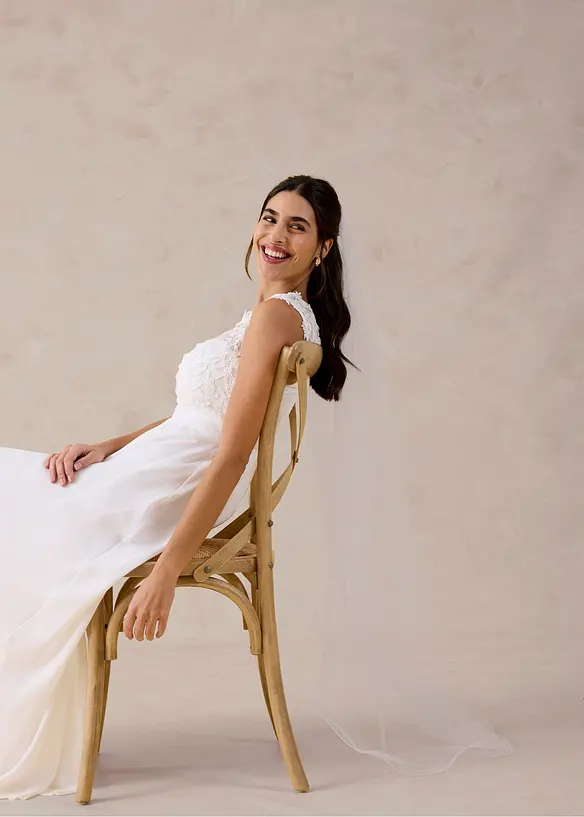 Longue robe de soir&eacute;e avec empi&egrave;cement dentelle, bonprix