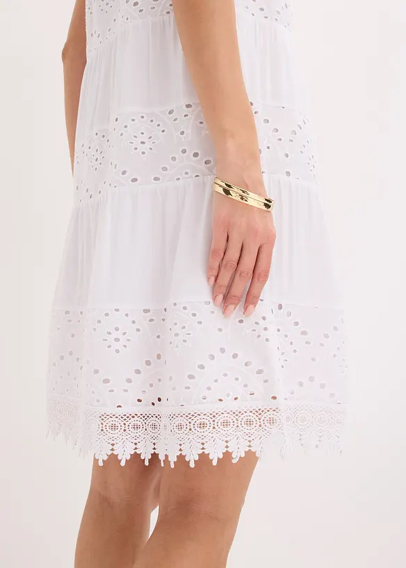 Robe &agrave; fines bretelles en viscose avec dentelle, bonprix