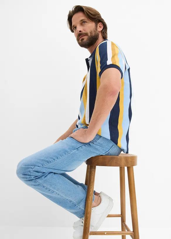 Jean extensible, coupe droite et regular, bonprix