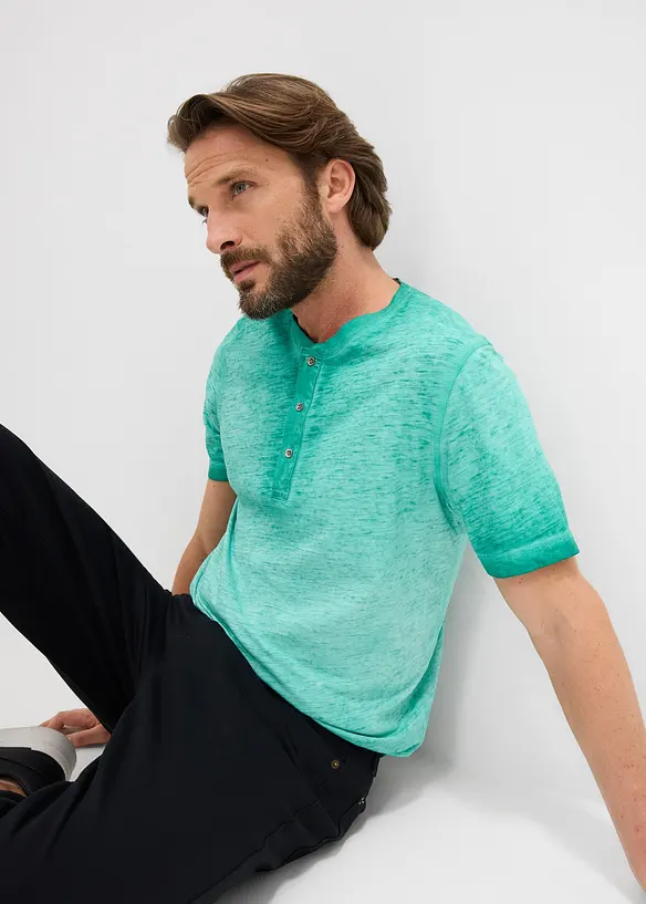 T-shirt col tunisien 100% coton, aspect d&eacute;lav&eacute;, bonprix