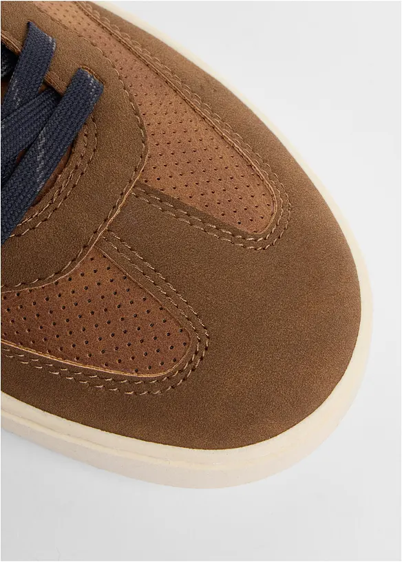 Sneakers Bugatti, Bugatti