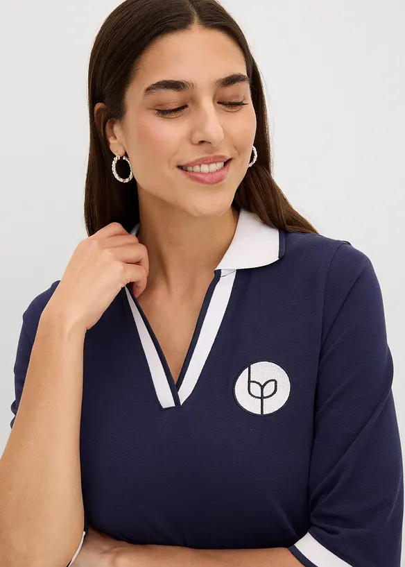 Robe longueur genou en tissu &eacute;ponge avec col polo, bonprix