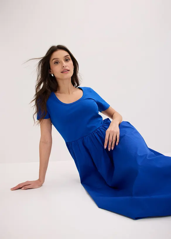 Robe manches courtes en jersey, poches sur les c&ocirc;t&eacute;s, bonprix