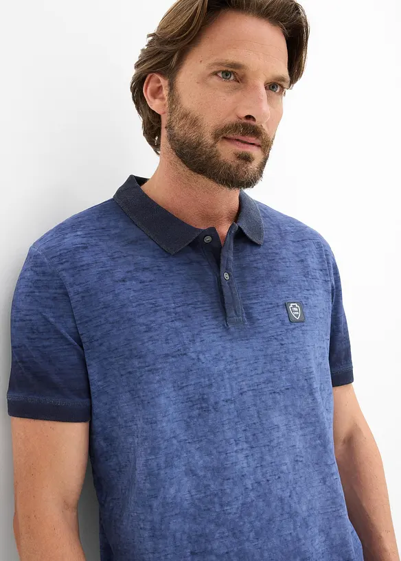 Polo aspect d&eacute;lav&eacute;, bonprix