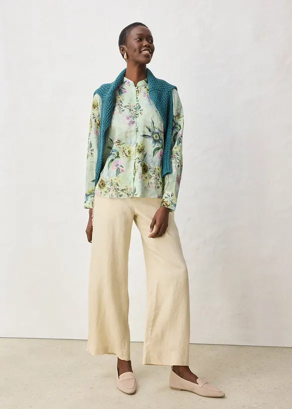 Blouse volant&eacute;e en ramie rafra&icirc;chissante, bonprix