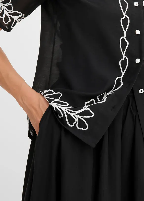 Blouse &agrave; broderies, bonprix