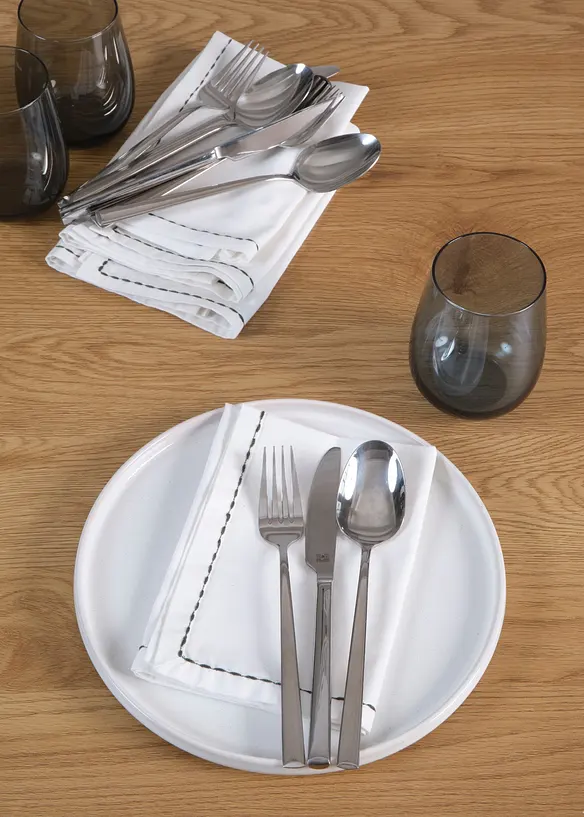 Lot de 4&nbsp;serviettes en tissu coton brod&eacute;, bonprix