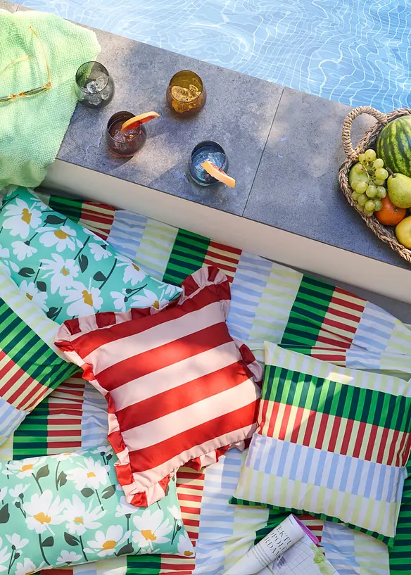 Lot de 2&nbsp;housses de coussin &agrave; rayures color&eacute;es, bonprix